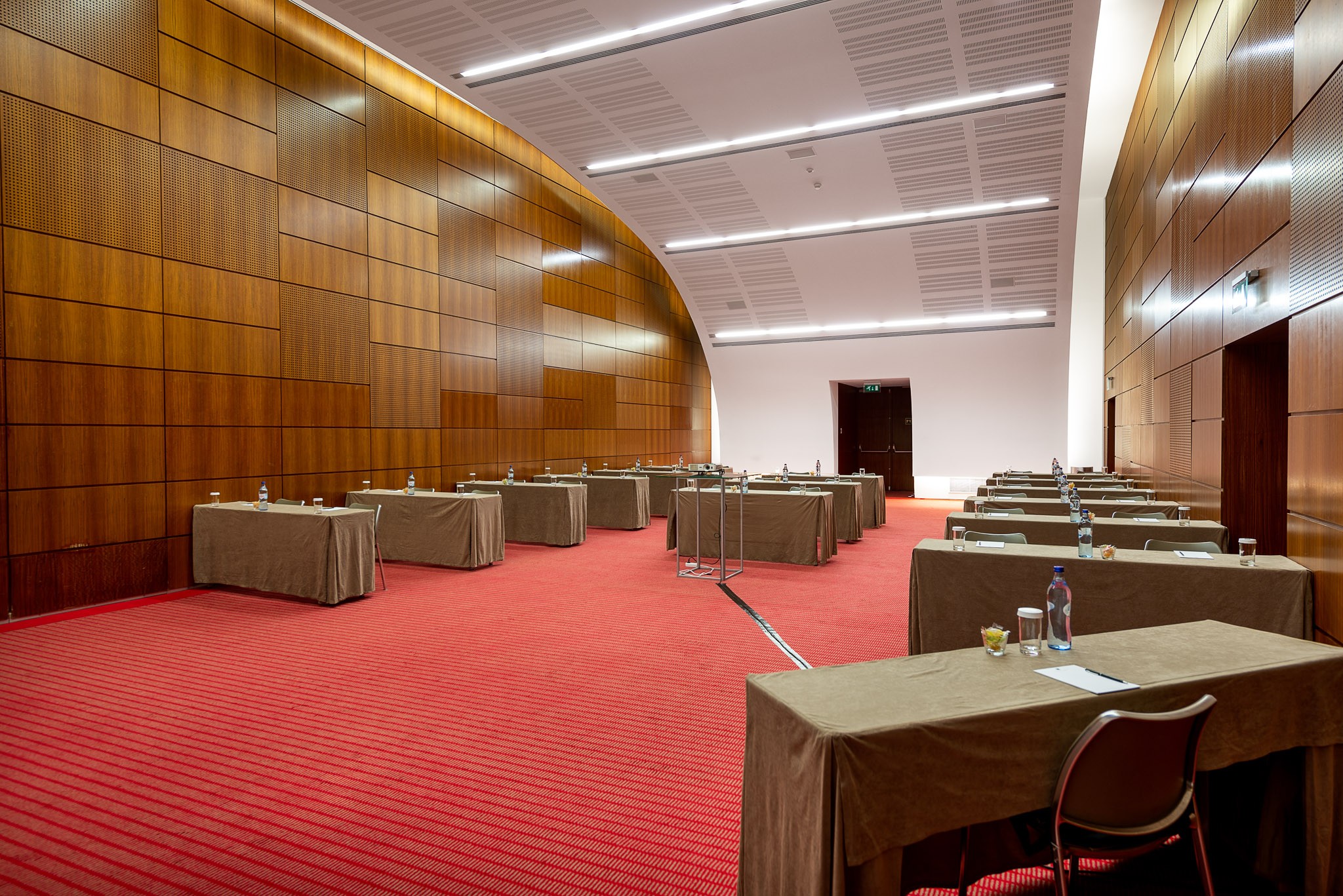 Portugal Lisboa Oeiras Porto Salvo Lagoas Park Hotel Lagoas Salas Reunião Lagoas I em Escola (1)