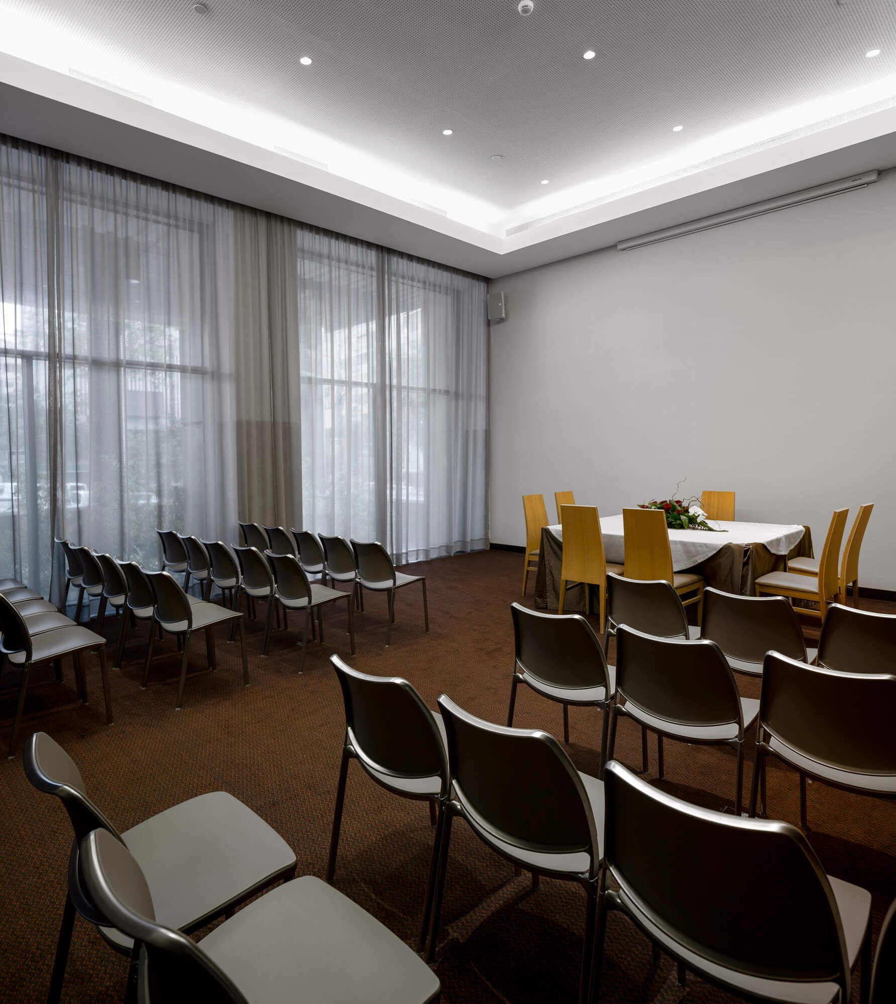 Angola Luanda Hotel Tropico Sala De Reunião Benguela 1