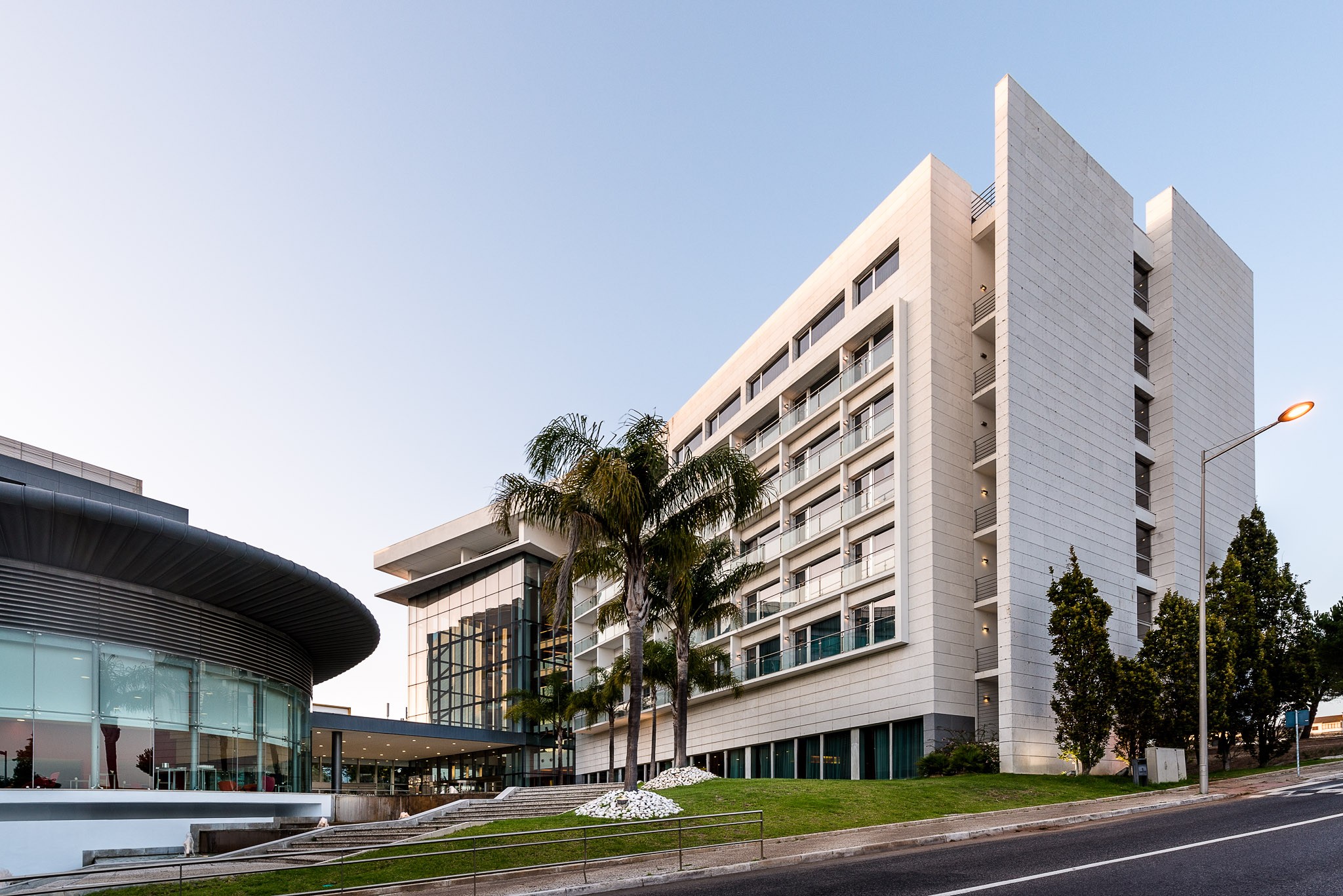 Portugal Lisboa Oeiras Porto Salvo Lagoas Park Hotel Lagoas Exterior Dia