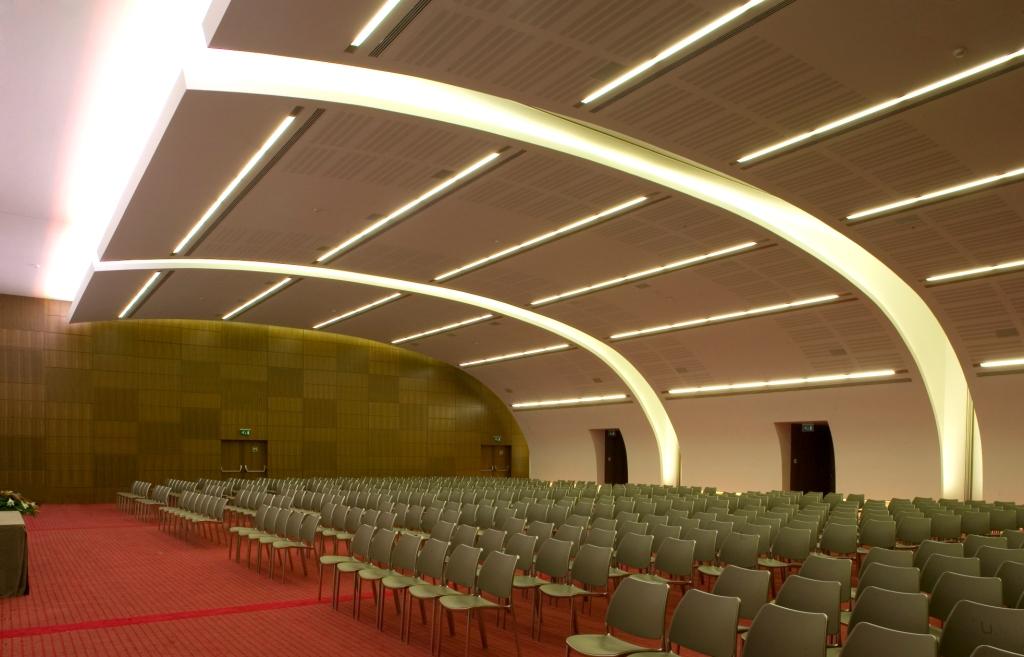 PORTUGAL LISBOA OEIRAS PORTOSALVO HOTEL LAGOASPARK Salas De Reuniões Lagoas 11