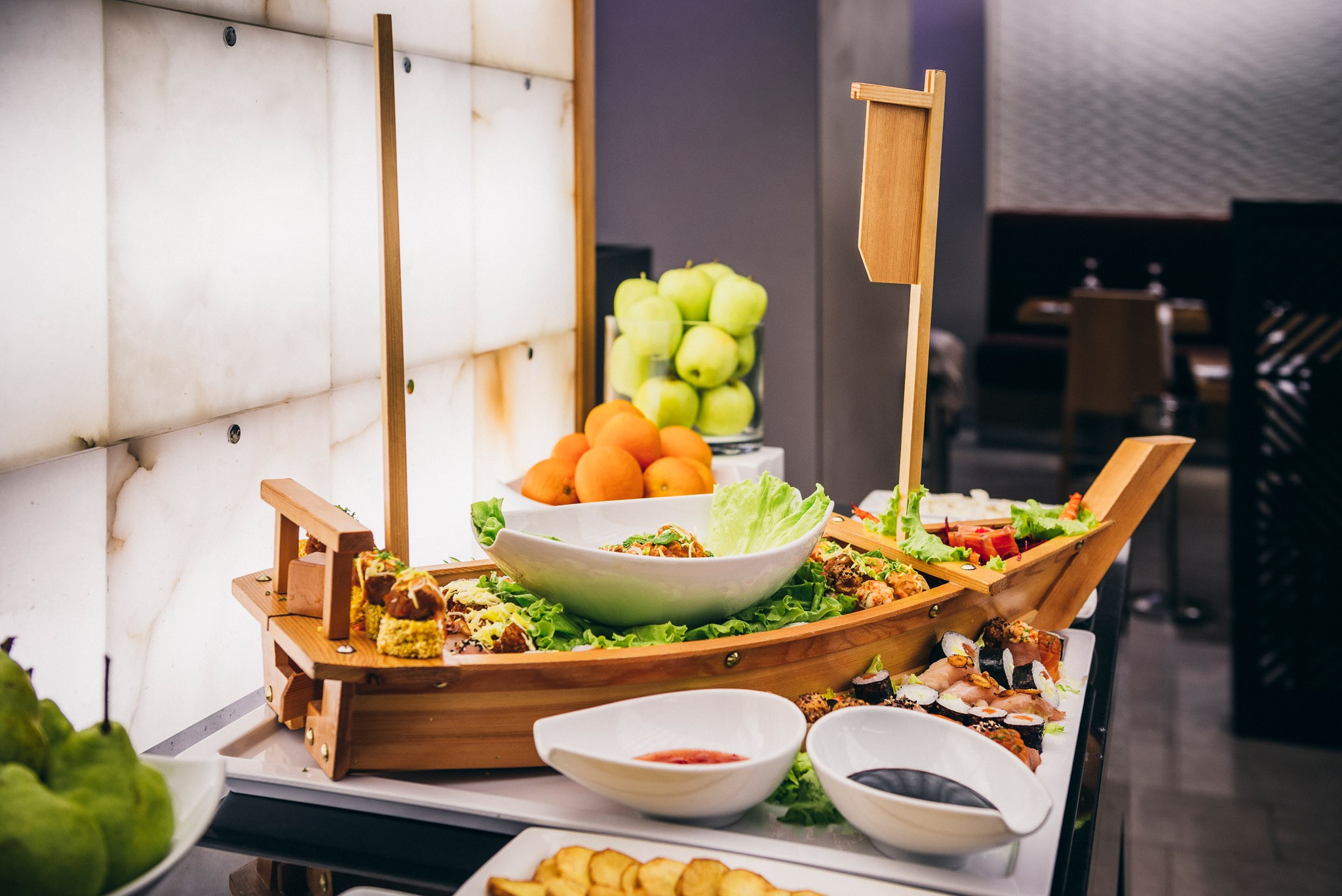 Angola Luanda Hotel Tropico Restaurante Coral Buffet Sushi 1