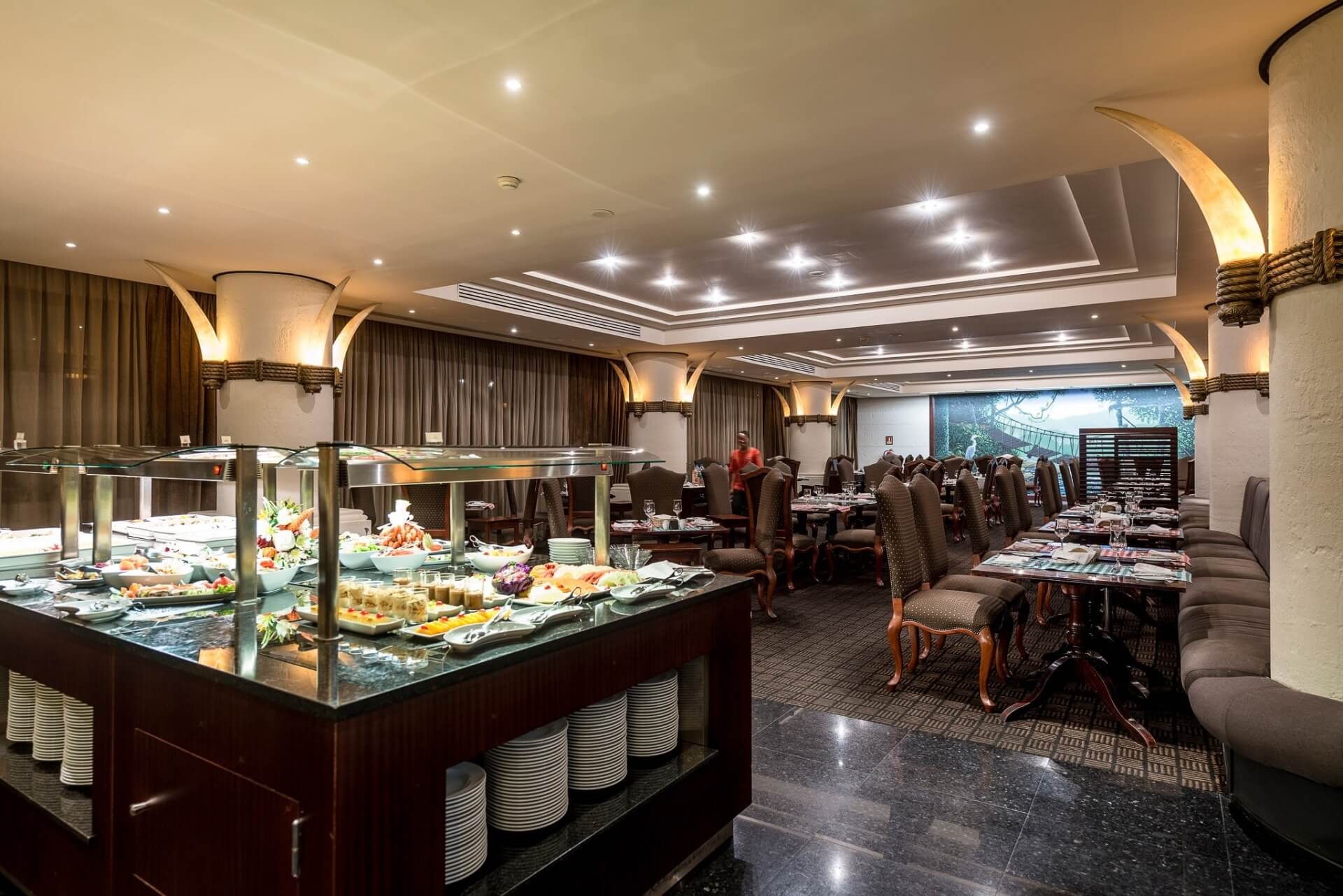 Angola Luanda Hotel Alvalade Restaurante Noite