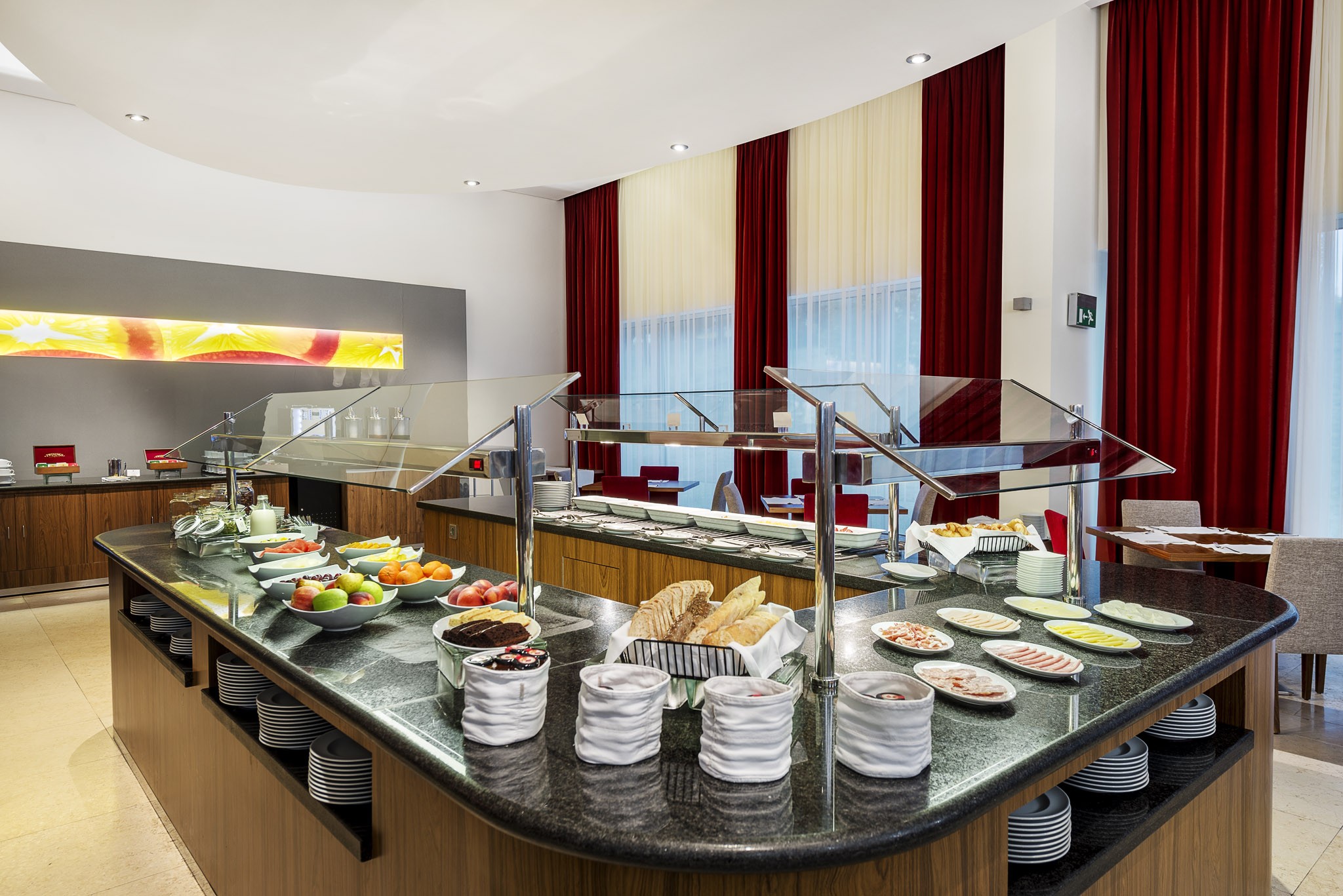 Portugal Lisboa Oeiras Porto Salvo Lagoas Park Hotel Lagoas Buffet PA